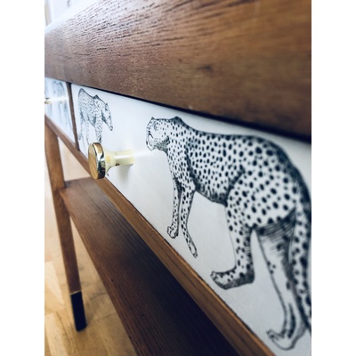 stolik gepard
